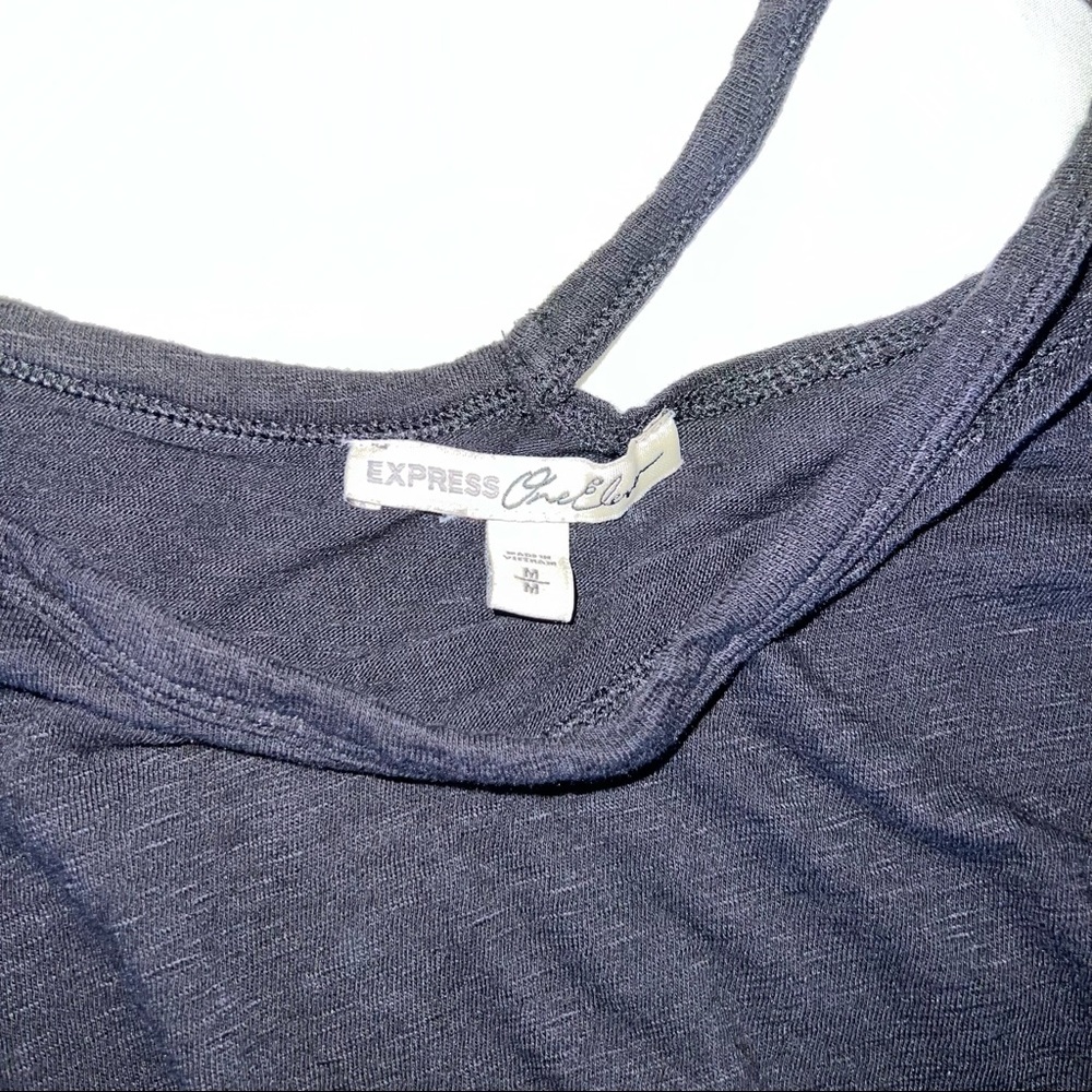 Express Crop Top - Picture 3 of 3